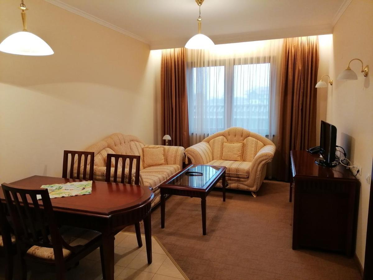 Downtown Luxury Private Apartments Банско Номер фото